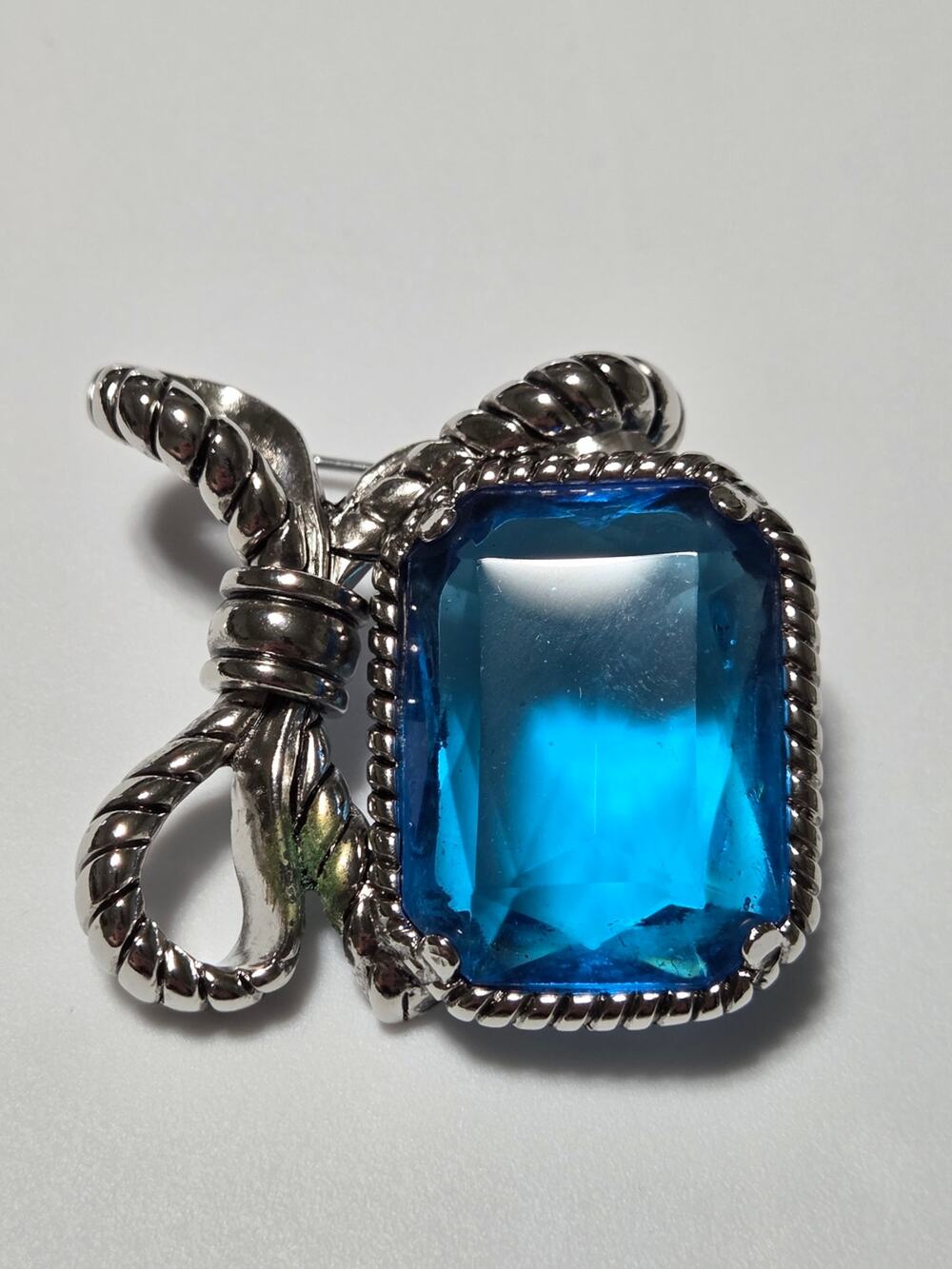 Blue Glass Stone Brooch Silver Tone Rope Frame Statement Replica Vintage